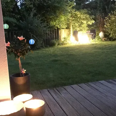 Sonniges Modernes Ruhiges Grosses Haus Garten Pool Prázdninový dům