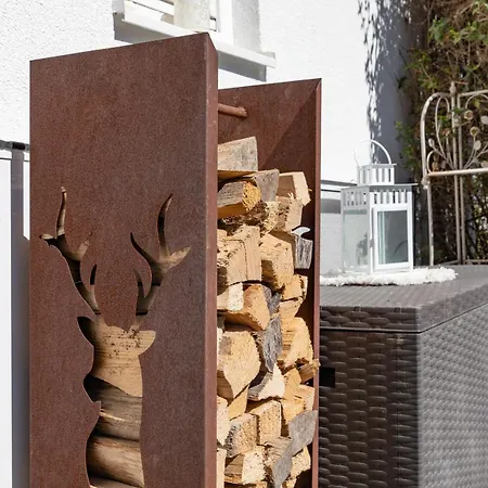 Prázdninový dům Sonniges Modernes Ruhiges Grosses Haus Garten Pool Oberhaching