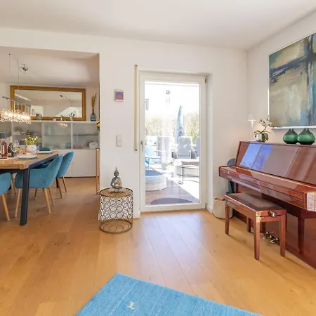 Sonniges Modernes Ruhiges Grosses Haus Garten Pool Prázdninový dům