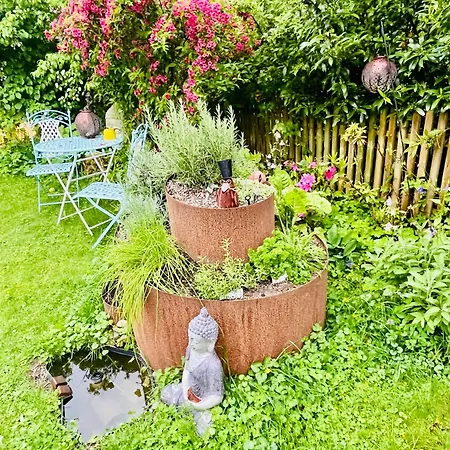 Sonniges Modernes Ruhiges Grosses Haus Garten Pool Oberhaching