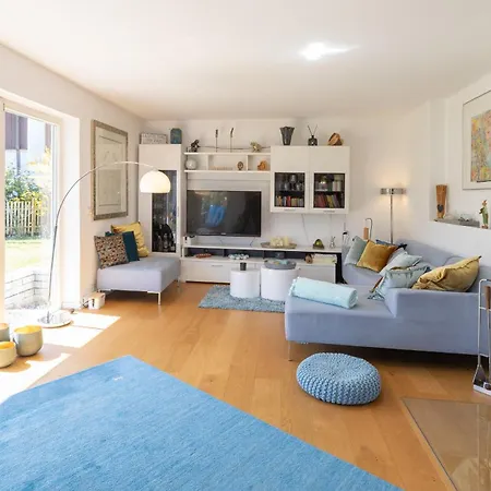 Sonniges Modernes Ruhiges Grosses Haus Garten Pool Holiday home *