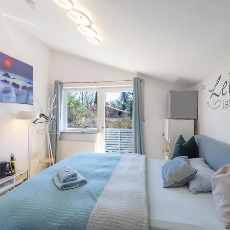 Sonniges Modernes Ruhiges Grosses Haus Garten Pool Holiday home *