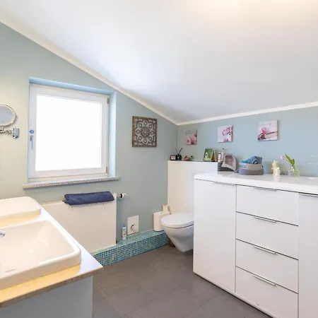 Sonniges Modernes Ruhiges Grosses Haus Garten Pool Holiday home